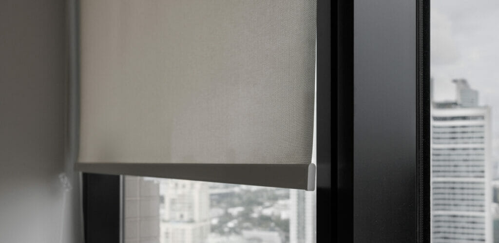 Kassettenrollo-im-Vergleich-zum-normalen-Rollo-1-1024x499